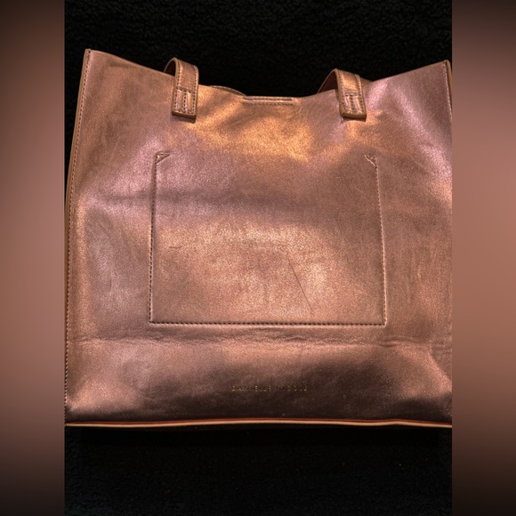 Danielle Nicole Disney’s Beauty and the Beast “Be our Guest” tote purse - Picture 6 of 11